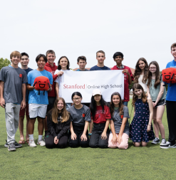 2022 Banner Group Students 2022 banner